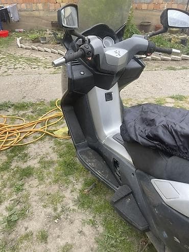 Ostali motocikli i skuteri: Peugeot Satelis skuter – crna boja, veliki gradski maxiskuter. - — 5