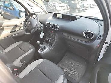 zvezdano nebo u autu cena: CITROEN C3 PICASSO 2011. GOD. - KOMPLETAN AUTO U DELOVIMA | Citroen — 2