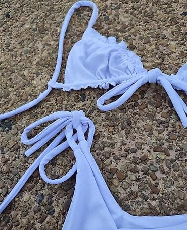 patike nike bele: Beli dvodelni bikini – klasičan trouglasti model - Gornji deo — 4