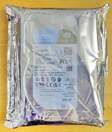 c ulaz za telefon: Nov, neotpakovan Seagate SkyHawk +Rescue AI Video 8TB 3.5" 7200rpm — 1