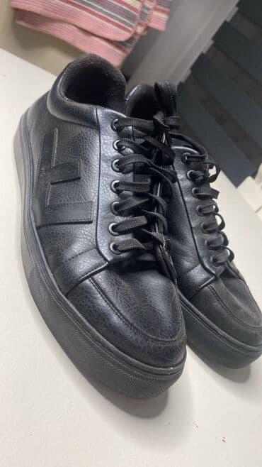 patike duboke: Patike, veličina - 44 — 1