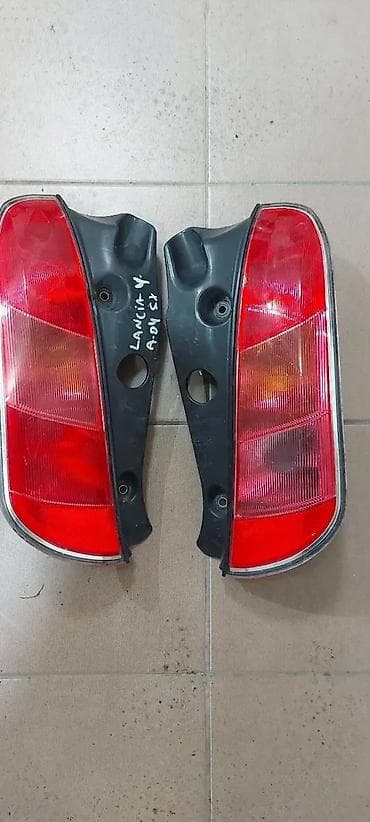 led oci za auto: LANCIA Y STOP SVETLO CRVENO | Cena je po komadu za lanciu y — 2