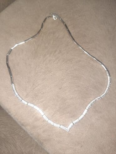 srebrni prsten sa zelenim kamenom: Srebrna ogrlica sa cirkonima. puno srebro. uzivo jos vise sija,kao — 4