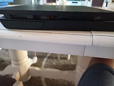 top za grejanje na pelet: Sony PlayStation 4 Slim konzola (crna) - Model: PS4 Slim - Kompaktan — 3