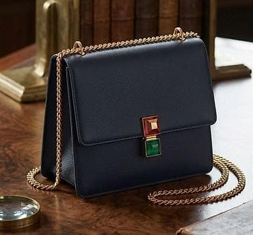 Elegantna ženska torba preko ramena - Materijal: fina teksturirana