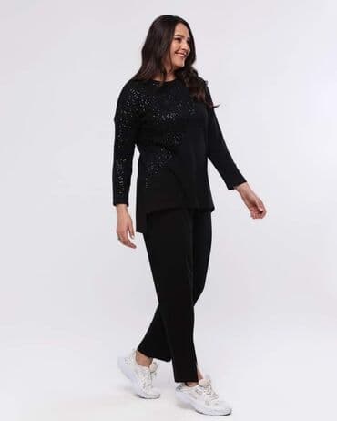 kupaći za punije osobe: Modeli za punije dame
Cene 3499 din 
Veličine 2XL, 3XL, 4XL — 11