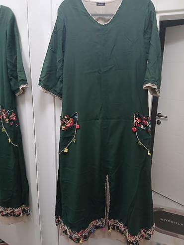 Zelena duga tunika/haljina sa etno detaljima - Boja: tamnozelena sa