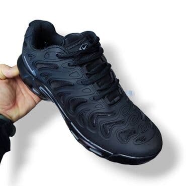 Sweatpants: Trainers, size - 46 — 14