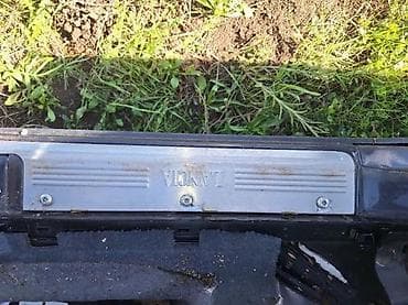 LANCIA THESIS HROM LAJSNE NA PRAGOVIMA | Cena za komplet skunuto sa — 1