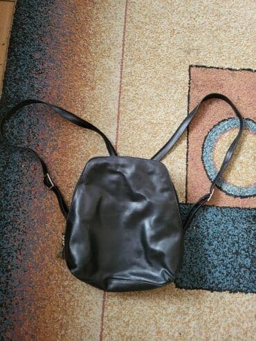 michael kors kais: Crni ženski ranac/tašna na leđa - Materijal: veštačka koža (eko koža) — 1