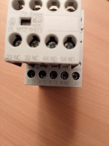 alat na prodaju: Moeller kontaktor sa pomoćnim blokom - Model: XTCE007B10 (osnovni — 3