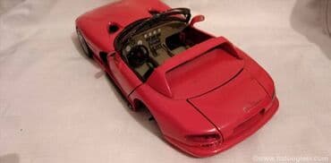 autici kolekcionarstvo: Burago Dodge Viper 1 /18, fali STAKLO stavljeno od folije).Fale — 4