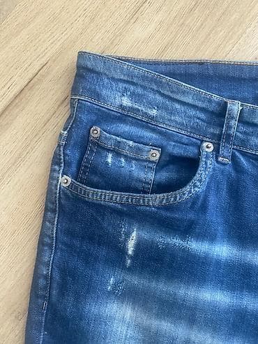 karirane pantalone za muskarce: Muške teksas bermude DSQUARED2 “ICON” - Model: klasične bermude od — 3