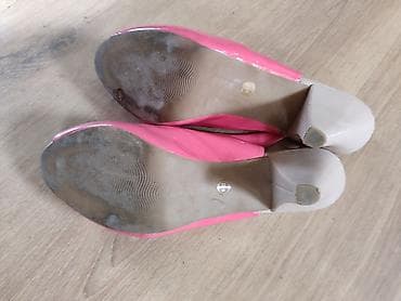 patike na stiklu: Ženske sandale F&F, model sa otvorenim prstima i slingback kaišem — 5