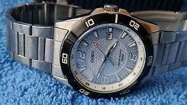 pilotski sat: Casio muški analogni ručni sat - Model iz serije Casual/Sports sa — 6