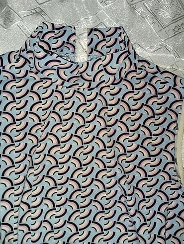 prezzo originale: Ženska bezrukavna bluza sa rol-kragnom - Model: bez rukava, lagano — 2