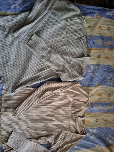 jakne sombor: Ženska modna garderoba – set - Crni bodi sa volanima: off-shoulder — 14