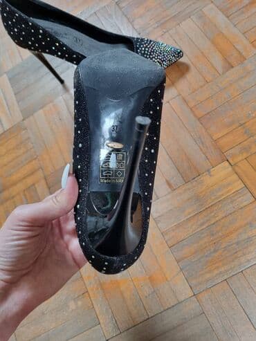 p. s. fashion нови сад слике: Pumps, 37 — 2