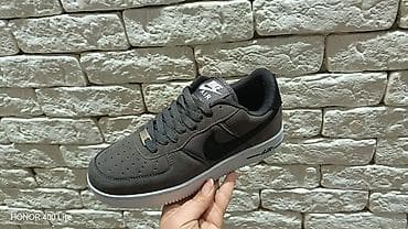 coach patike: 👑Broj 36-41 ✅Cena 2500 din Patike Nike Air – bele sa crnim Swoosh — 6