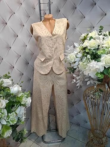 ps kombinezoni 2022: Damski komplet bez rukava – prsluk i pantalone od pamučne čipke — 1