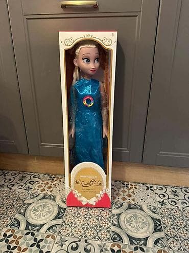 sator za devojcice: Velika lutka inspirisana princezom iz ledene bajke, u originalnoj — 1