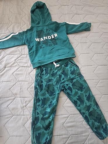 kombinezoni za devojčice: 400 din komad, Dečiji Nike komplet – dukserica sa kapuljačom i donji — 2