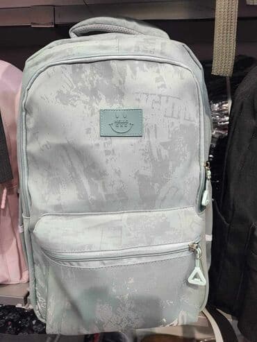 converse rancevi: 2900dinara
Veci rancevi za skolu — 2