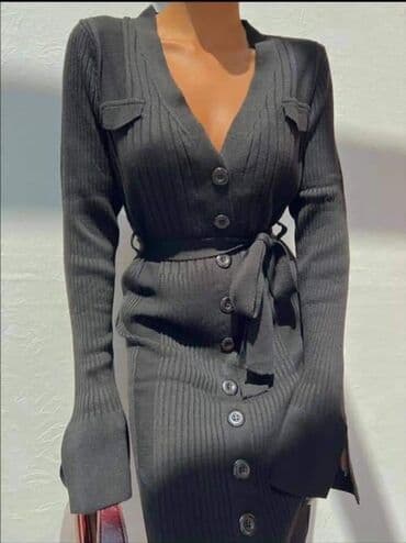 haljine trikotaža: Novoo
Haljina
Trikotaža
3300 din — 2