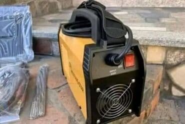vaza za cvece: Aparat za zavarivanje marke MUSTANG STAR 320A Model MMA320   — 3