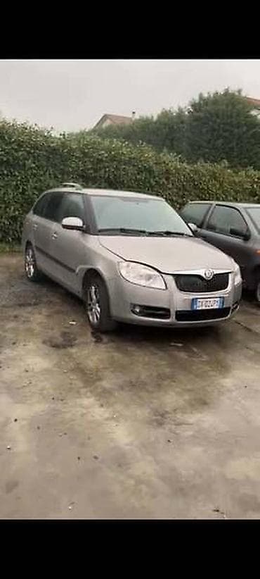 fabia skoda: ŠKODA FABIA 2010. GOD. - KOMPLETAN AUTO U DELOVIMA | Skoda Fabia — 1