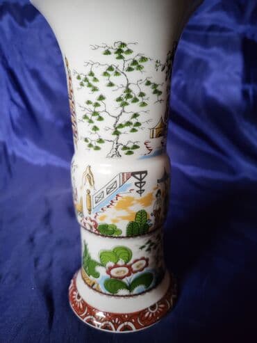 new tekstil: Vaza nova 70te,rucno oslikana Istocna Nemacka. Porcelanska — 4