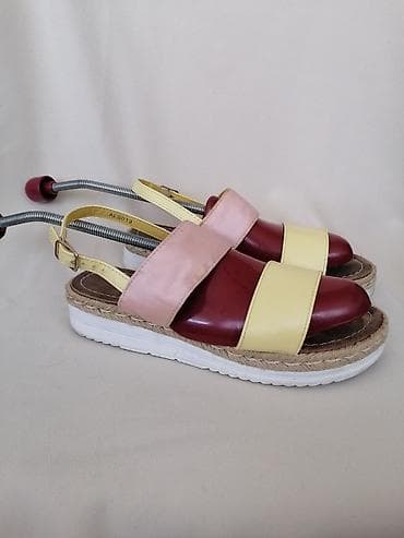 ženske sandale broj 43: Zenske sandale broj 39, duzina unutrasnjeg gazista 25 cm. Bez mane ili — 6