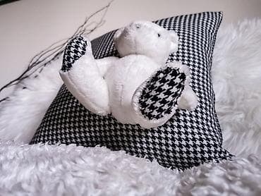 luster od kanapa: Unikatan nov jastuk punjen silikonskom pahuljom, izrađen od čiste vune — 3