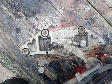 amortizeri cena: PREDNJA KOCIONA KLJESTA ZA AUDI A6 OD 2004. DO 2009. GOD. | ispravna — 2