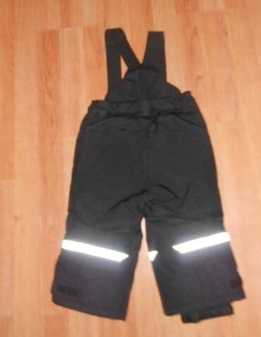 zimske jakne za decu: Ski pantalone za decu od 0 do 6 godina

cena od 900 do 2000 din — 4