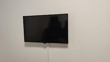 drvene box palete: LED TV montiran na zid, nosac za TV + TV komoda, dužine 170 cm, Širina — 1