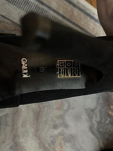 paradiso obuca beograd: Crne ženske čizme nove nenošene GAUDI - ankle boots - Materijal — 5