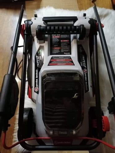 delovi za poljsku kosacicu: Kosačica,trimer i duvaljka Cena 170 evra NOVO Radi na punjive baterije — 3