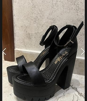 Mokasine: Sandale, 37 — 2