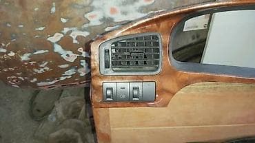 la cars: HJUNDAI ELANTRA PLASTIKA TABLE | Ok stanje — 4