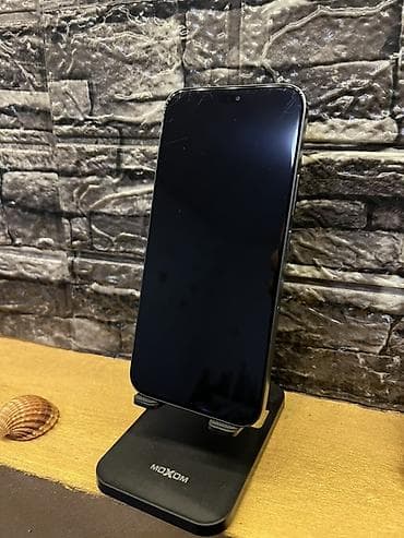 prodaja polovnih telefona novi sad: HONOR 400 Lite – pametni telefon Ključne karakteristike: - Ekran — 6