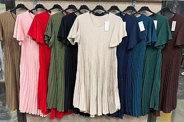 maxers haljine: 06. Plisirane haljine za punije
2XL 3XL 4XL 5XL
Cena : 2.900 dinara H — 1