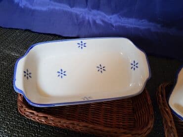 Kuhinjski setovi: Porcelanske 1 nove,vintaz posude. Univezalne posude,obe u — 4