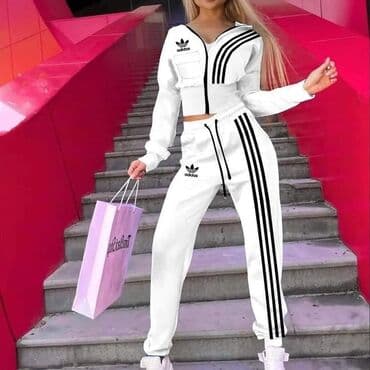 Veličine od S do XL
Cena 3500 din na lalafo.rs Veličine od S do XL
Cena 3500 din