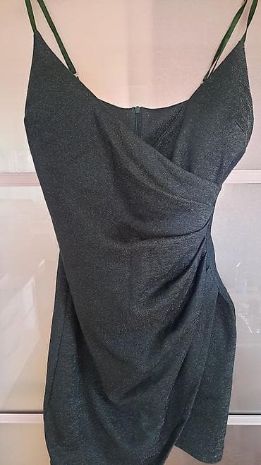 elegantne majce: Elegantna mini haljina na bretele, smaragno-zelene boje sa suptilnim — 6