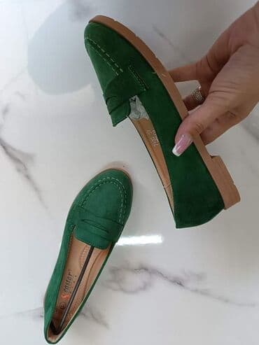 kickers obuca: Broj 36-41
Cena 3000 din — 13