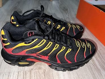 tomy hilfiger sandale: NIKE TN Air Max Plus Black Gold Red br.41 cm 26 NOVO
DM — 9