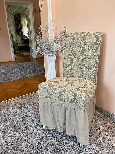 trpezarijski stol: Žakard navlake za stolice sa karnerima🌺
6 komada 🌺
G⚜️ — 5