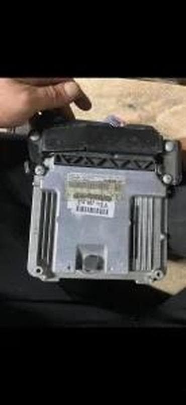 prekidac za sekvent plin: AUDI A4 A5 MOTORNI RACUNAR ECU KOMPJUTER 8T0907115A | Audi vw delovi — 1