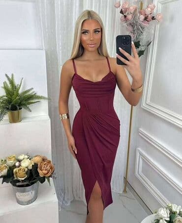 A-Dress S (EU 36), M, bоја - Bordo, Koktel, klub, Na bretele na lalafo.rs A-Dress S (EU 36), M, bоја - Bordo, Koktel, klub, Na bretele